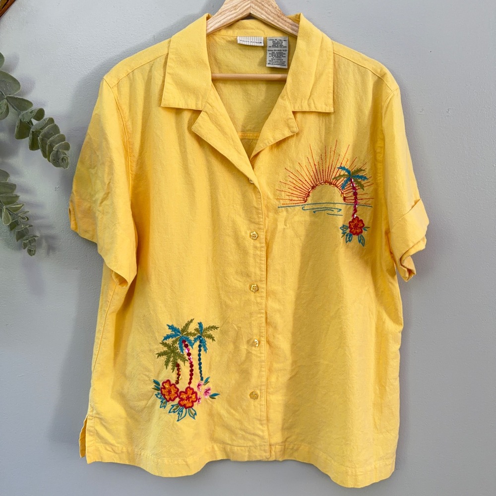 White Stag Shirt Resortwear Yellow Short Sleeve Camp Resort Tropical Embroidered